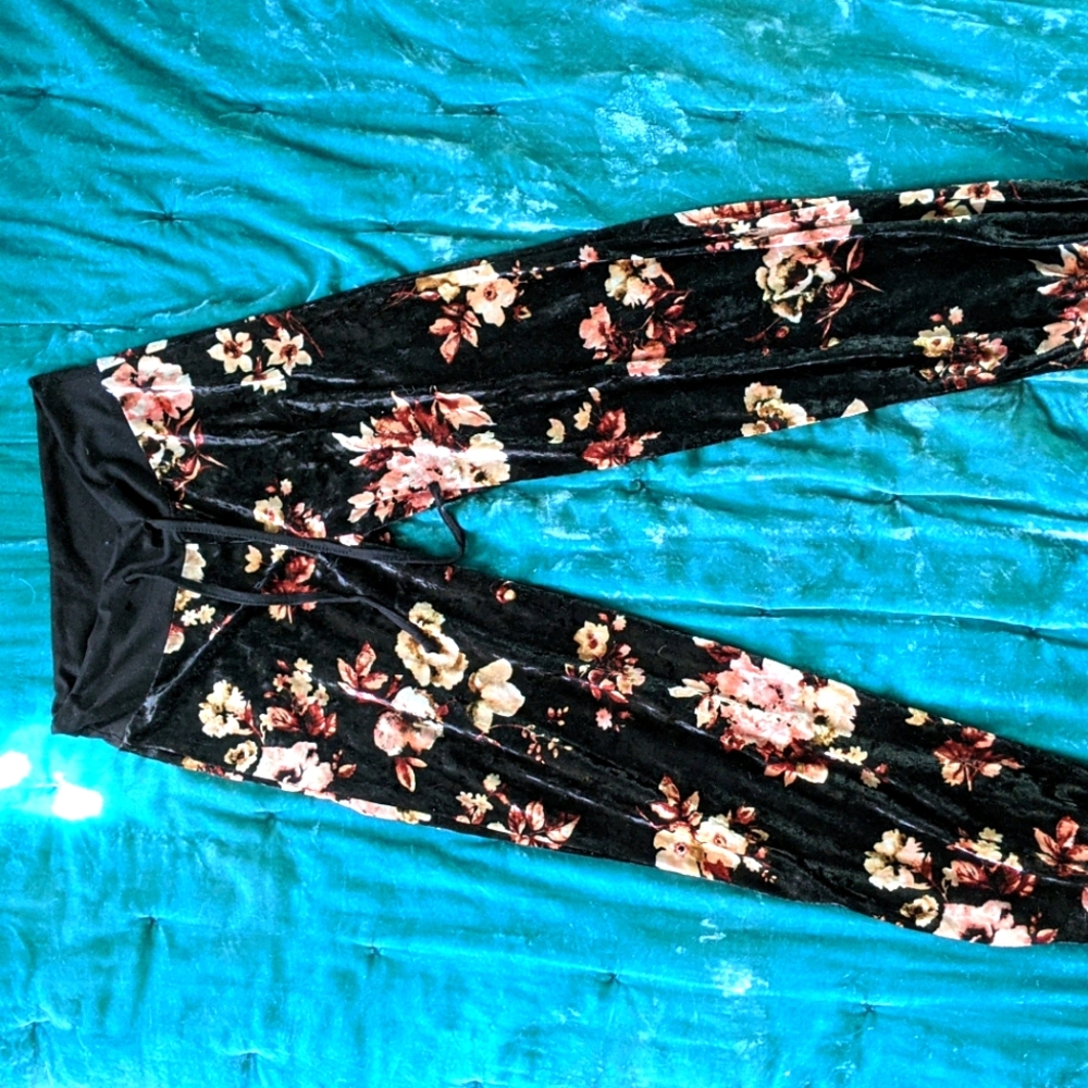 Gorgeous velvety track-style bottoms.